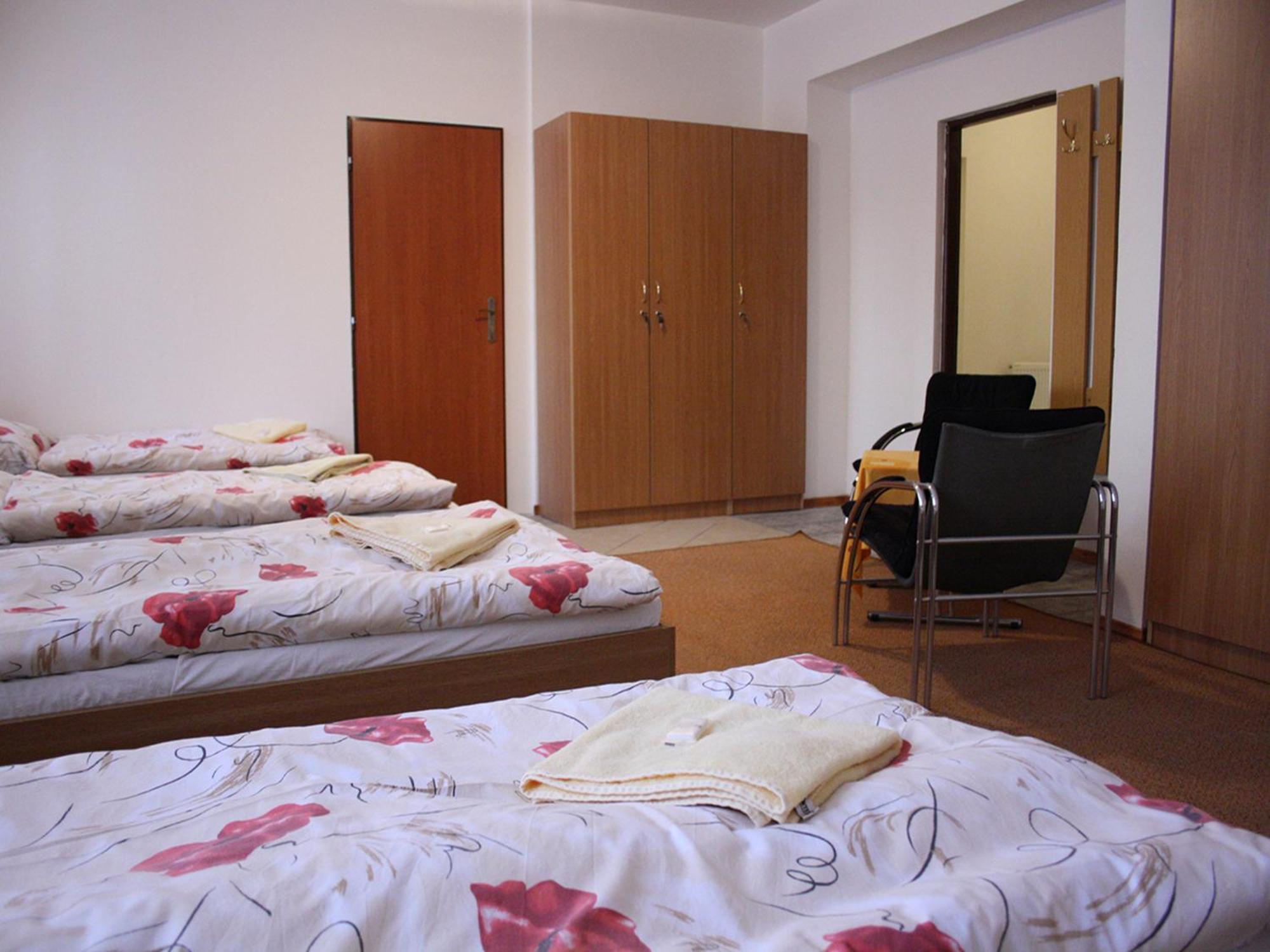 Penzión Koras Vrútky Quarto foto