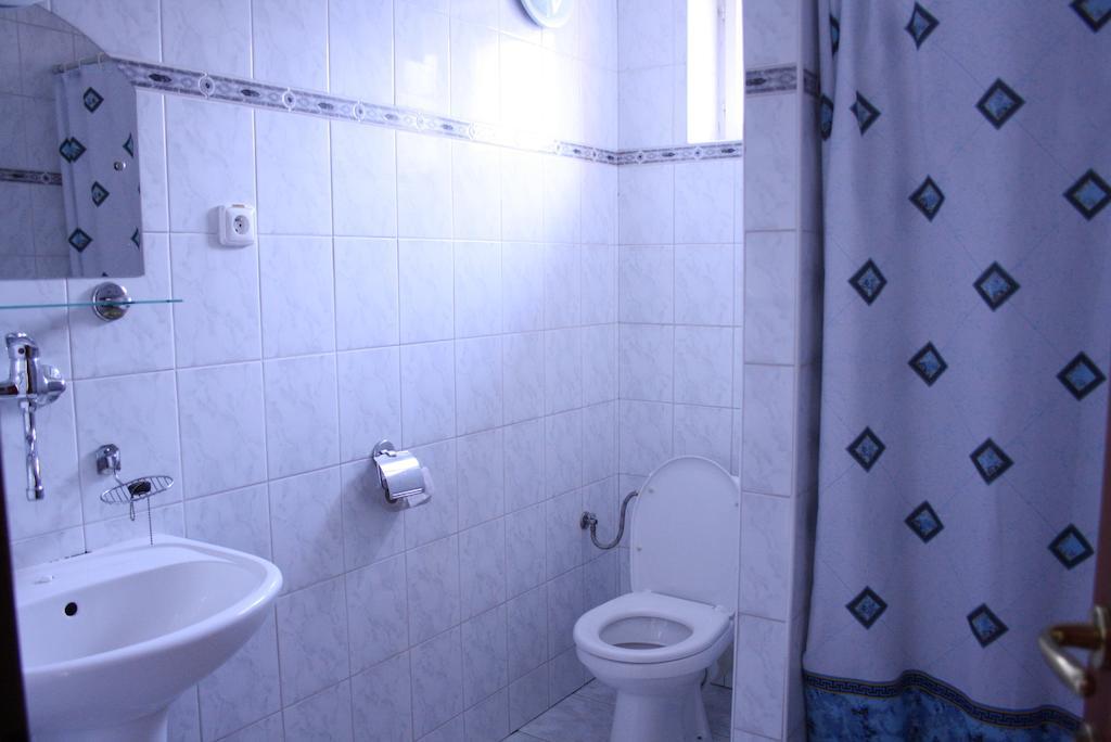 Penzión Koras Vrútky Quarto foto